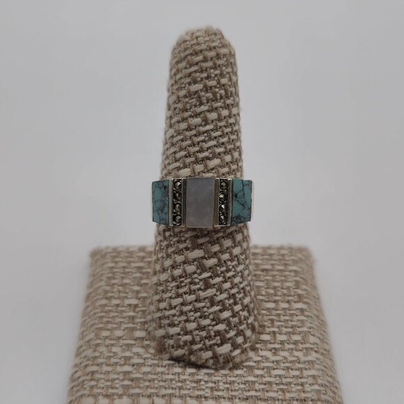 Size 8 Sterling Silver Shell Howlite And Marcasite Ring A1873 - Picture 1 of 8